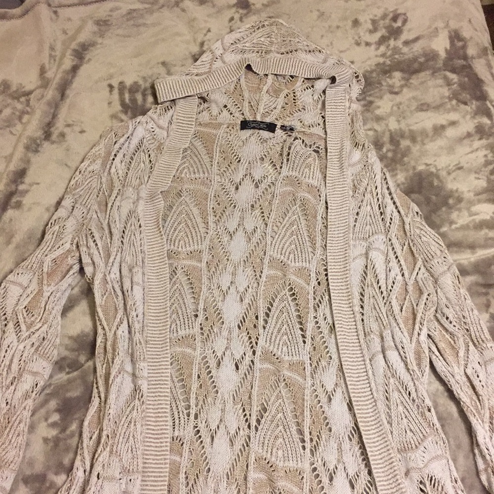 Knitted long sleeve cardigan